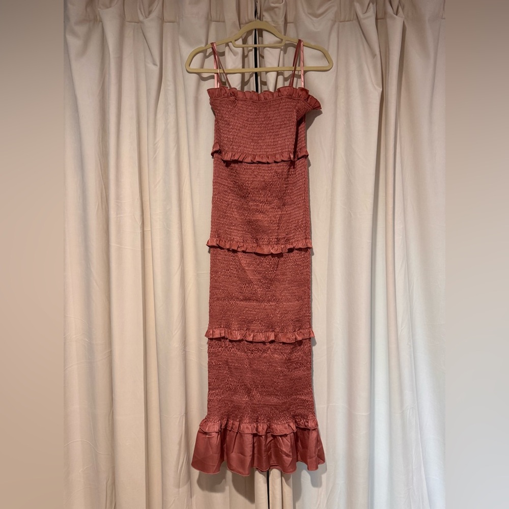 Elegant Ruffled Maternity Dress in Mauve